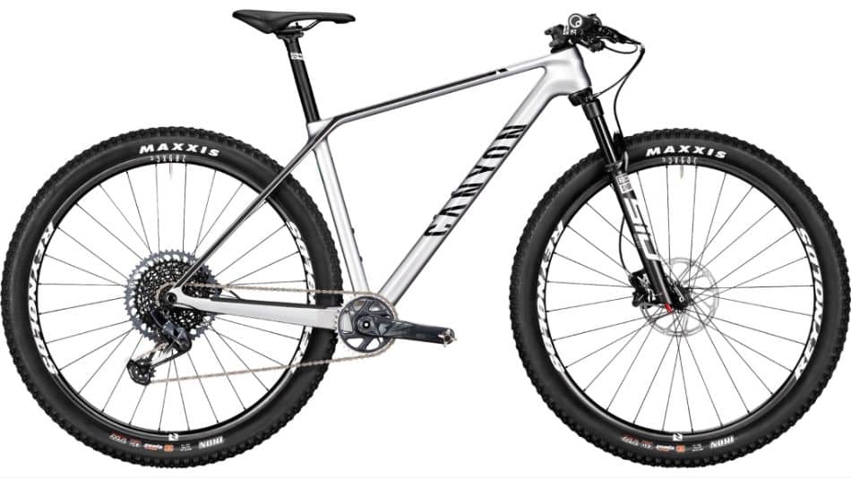 The Canyon Exceed gives you a lot of bike for your buck 2