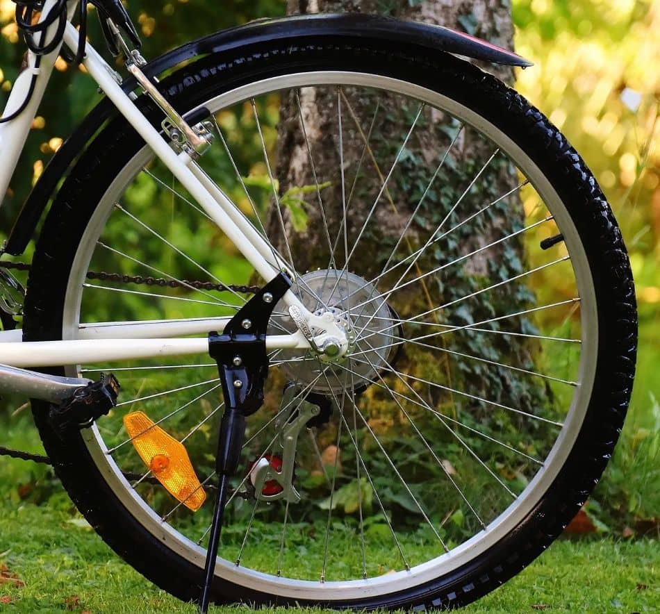Set your bike upright so you can easily get to the wheel2