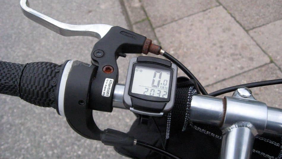 You may need to input your wheel size into your bike computer 4