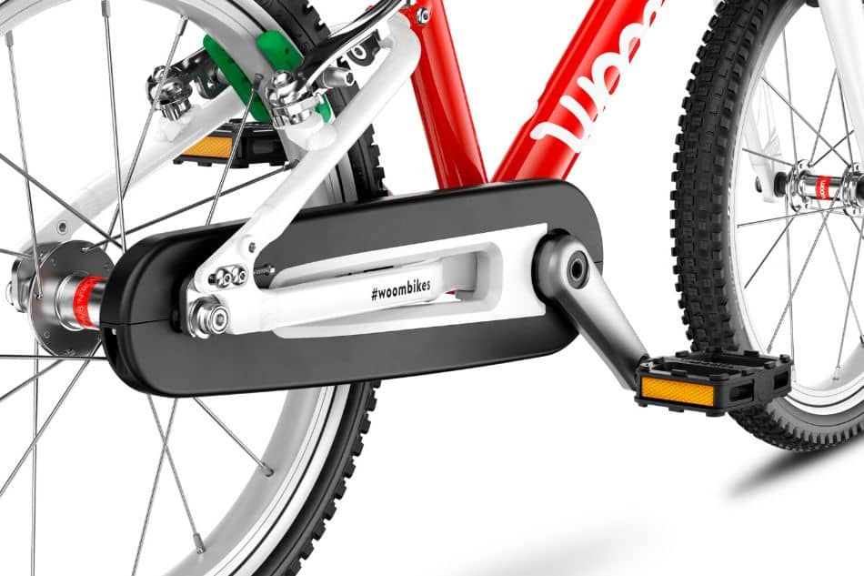 Woom has created lots of safety features including this chain guard 3
